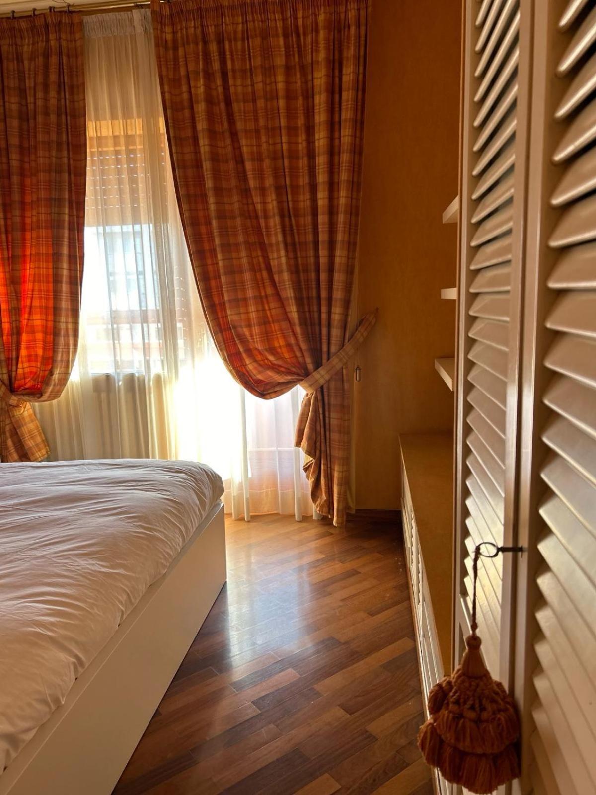 Front Beach Apartment - 3 Bedrooms Bari Exterior foto